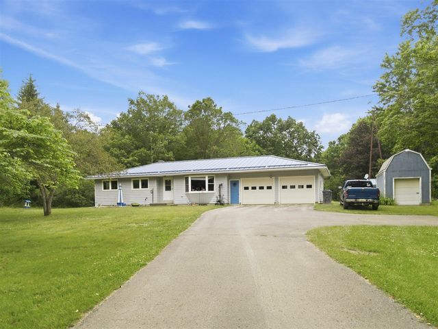 3543 104th Avenue, Allegan, MI 49010