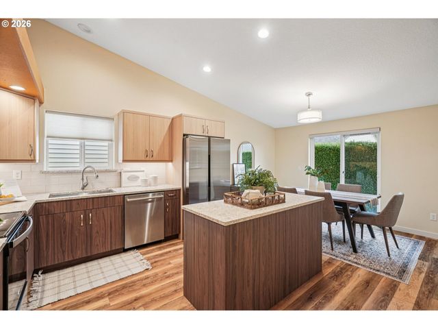 2113 Ne 77TH Ave, Vancouver, WA 98664