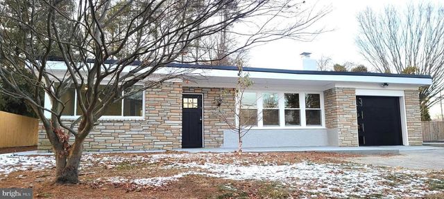 602 PAXON HOLLOW RD, Broomall, PA 19008