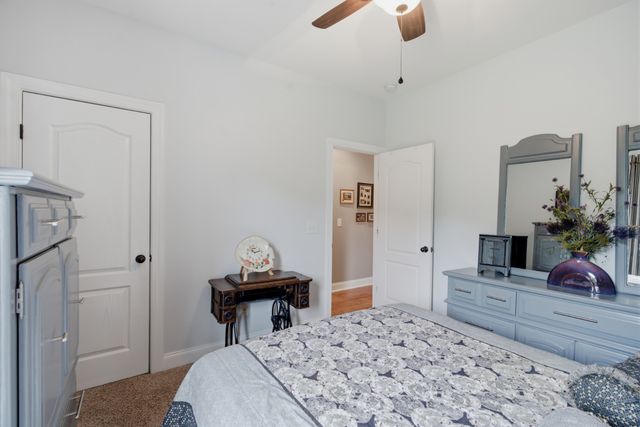 324 Midtown Loop, Mount Juliet, TN 37122