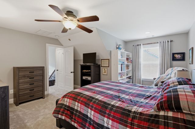 324 Midtown Loop, Mount Juliet, TN 37122