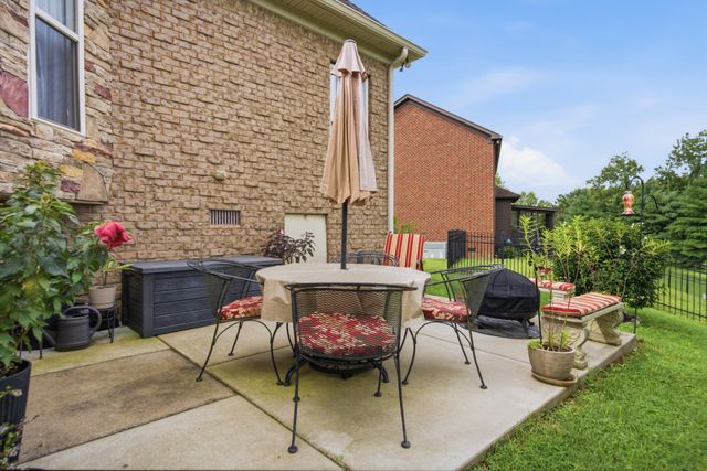 324 Midtown Loop, Mount Juliet, TN 37122