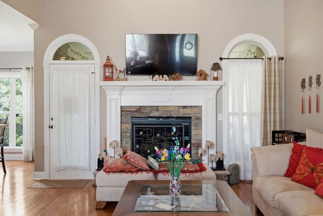 324 Midtown Loop, Mount Juliet, TN 37122