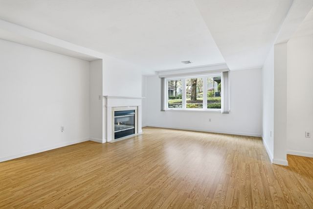 63 Maple St F, Canton, MA 02021