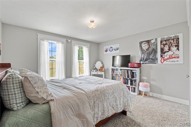 104 Arch Stone Way, Camillus, NY 13031