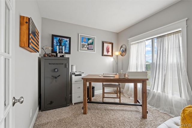 104 Arch Stone Way, Camillus, NY 13031