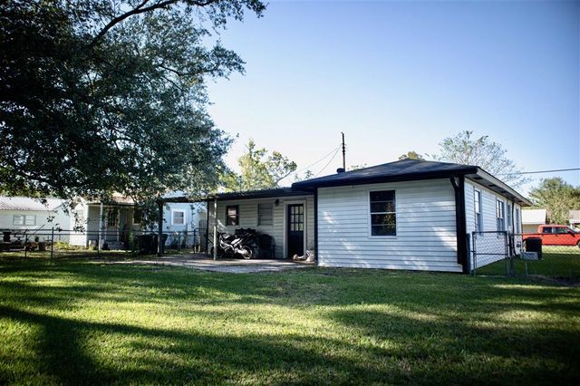 415 Leland St Street, Sulphur, LA 70663