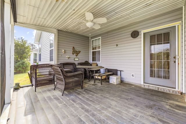 1136 Checkerberry St., Longs, SC 29568