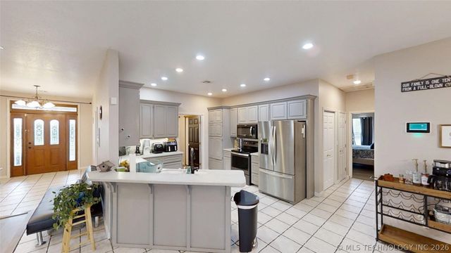 9488 Refinery Road, Ardmore, OK 73401