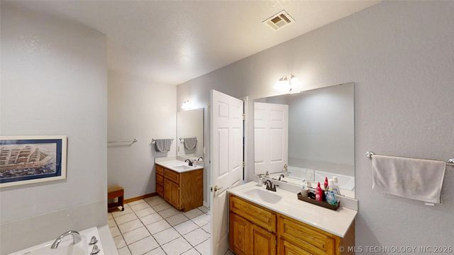9488 Refinery Road, Ardmore, OK 73401