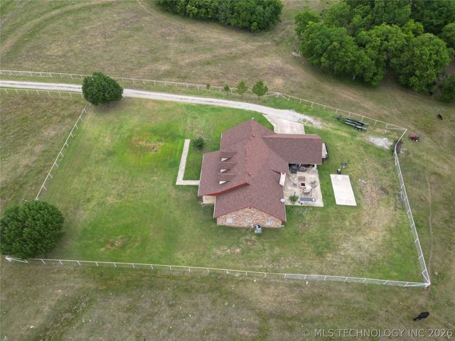 9488 Refinery Road, Ardmore, OK 73401