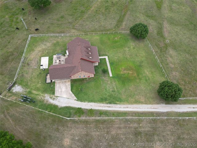 9488 Refinery Road, Ardmore, OK 73401
