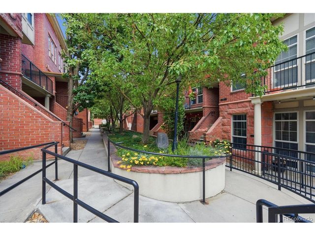 2580 17th St 210, Denver, CO 80211