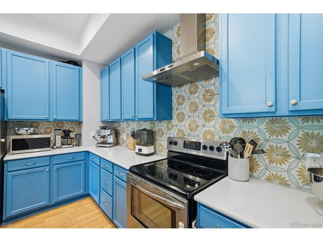 2580 17th St 210, Denver, CO 80211