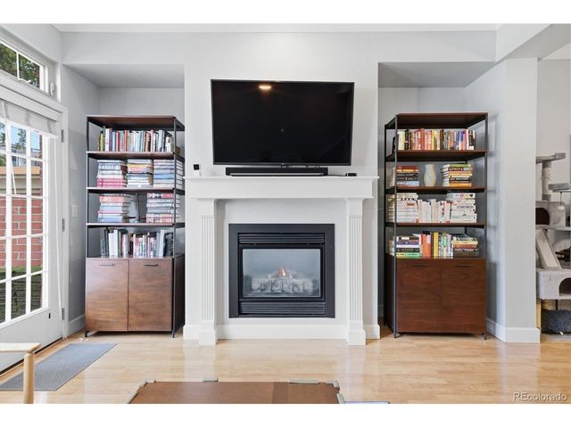 2580 17th St 210, Denver, CO 80211