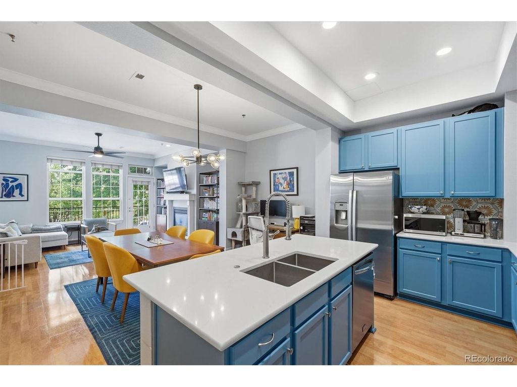 2580 17th St 210, Denver, CO 80211