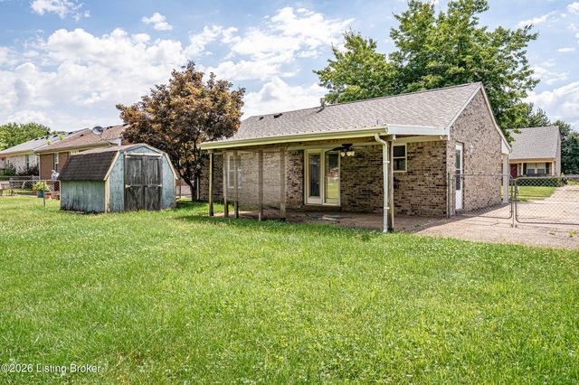 10824 Dorton Dr, Louisville, KY 40272