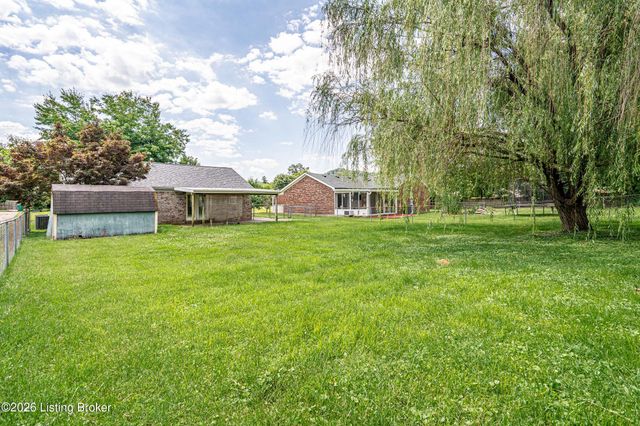 10824 Dorton Dr, Louisville, KY 40272