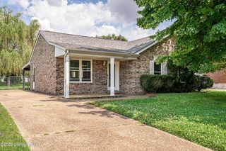 10824 Dorton Dr, Louisville, KY 40272