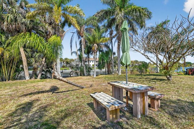 2449 Gertrude Drive, Lake Worth, FL 33462