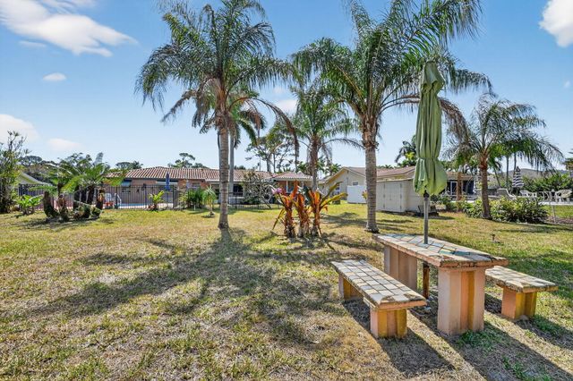 2449 Gertrude Drive, Lake Worth, FL 33462