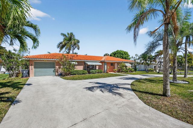 2449 Gertrude Drive, Lake Worth, FL 33462