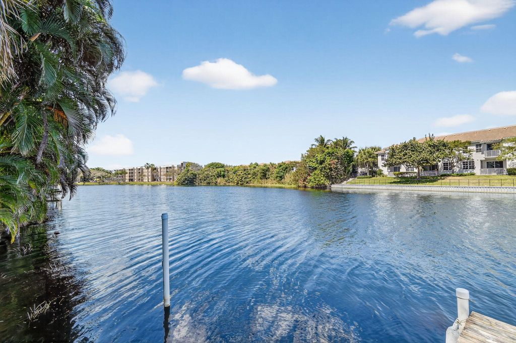 2449 Gertrude Drive, Lake Worth, FL 33462