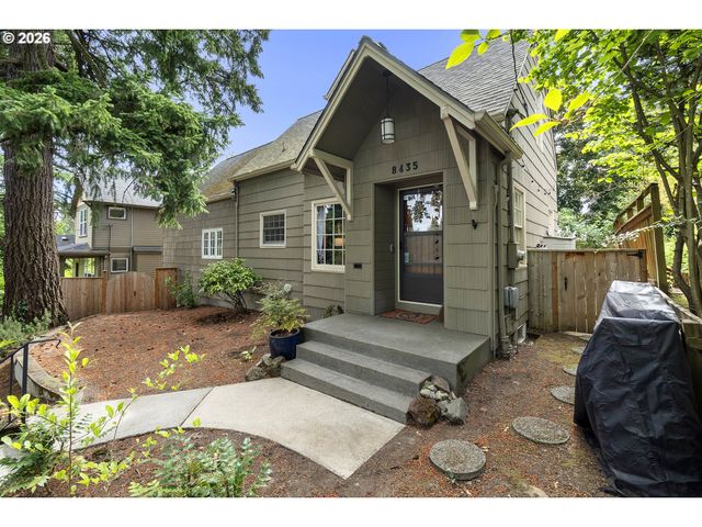 8435 Sw 11TH Ave, Portland, OR 97219