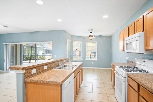 118 MIRO DRIVE, Davenport, FL 33837