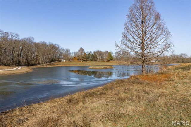 2161 Young Road, Pacific, MO 63069