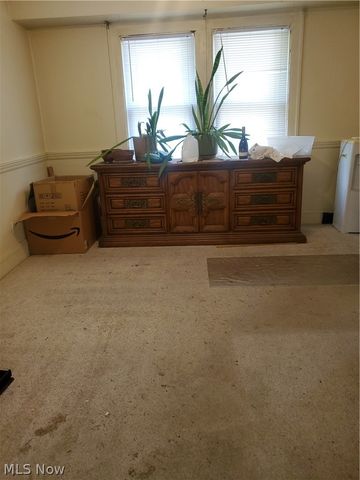 1439 Clermont, Cleveland, OH 44110
