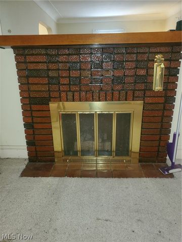 1439 Clermont, Cleveland, OH 44110