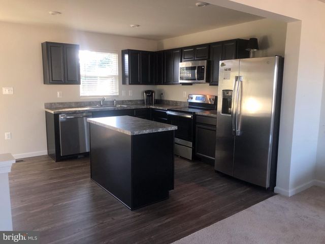 2896 FARZI CIR, Locust Grove, VA 22508