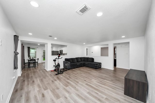 20631 Tealbrook Drive, Cypress, TX 77433