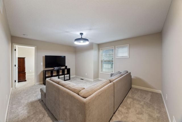 9830 Glacial Valley Alcove, Woodbury, MN 55129