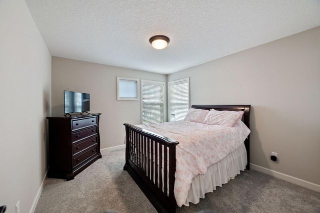 9830 Glacial Valley Alcove, Woodbury, MN 55129