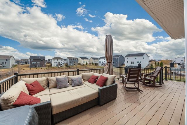 9830 Glacial Valley Alcove, Woodbury, MN 55129