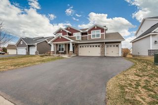 9830 Glacial Valley Alcove, Woodbury, MN 55129