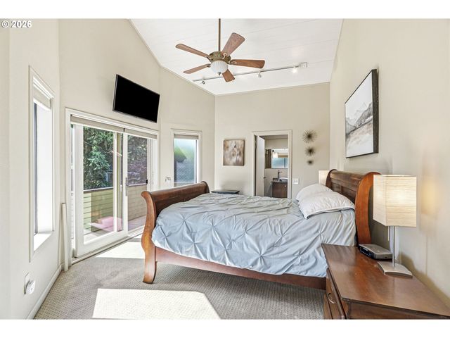 6705 Nw DOGWOOD Dr, Vancouver, WA 98663