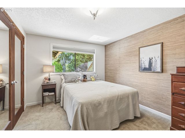 6705 Nw DOGWOOD Dr, Vancouver, WA 98663