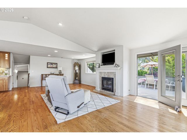 6705 Nw DOGWOOD Dr, Vancouver, WA 98663