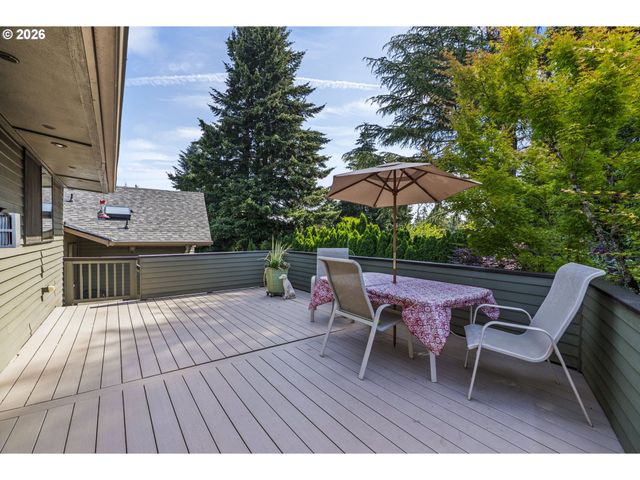 6705 Nw DOGWOOD Dr, Vancouver, WA 98663