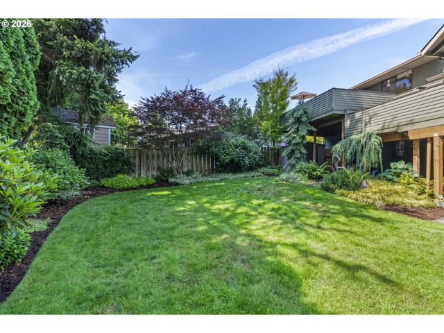 6705 Nw DOGWOOD Dr, Vancouver, WA 98663