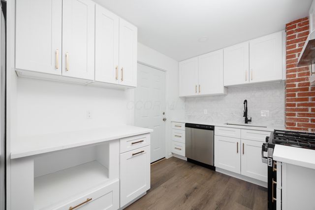 1019 Lawrence Drive, Columbus, OH 43207