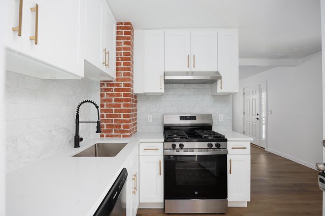 1019 Lawrence Drive, Columbus, OH 43207