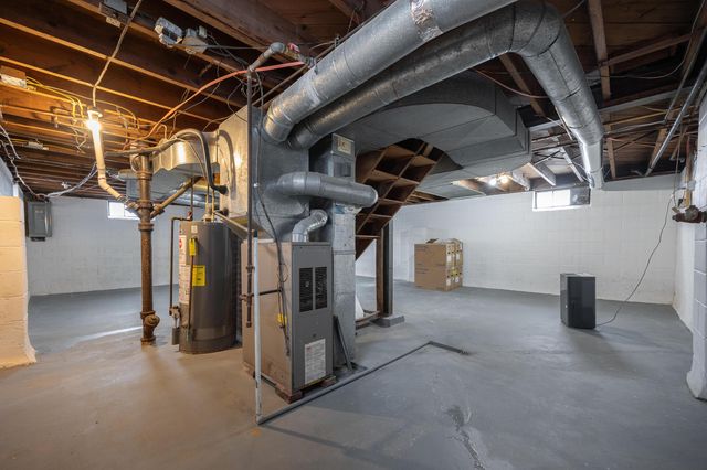 1019 Lawrence Drive, Columbus, OH 43207