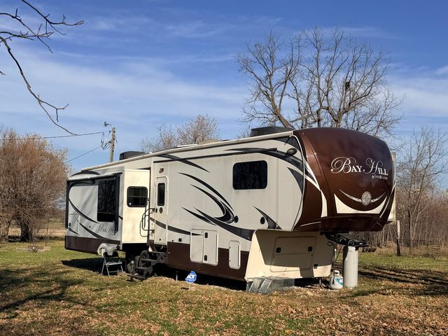 8780 Lawrence 2010, Miller, MO 65707