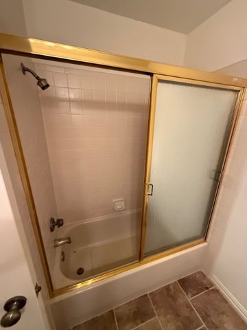 1306 Cardigan Street, Garland, TX 75040