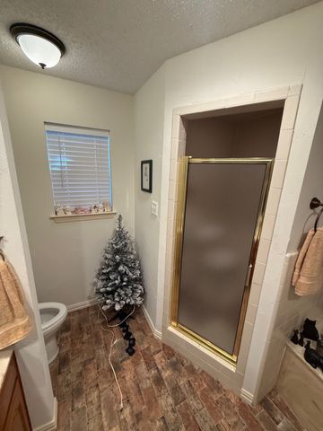 1306 Cardigan Street, Garland, TX 75040