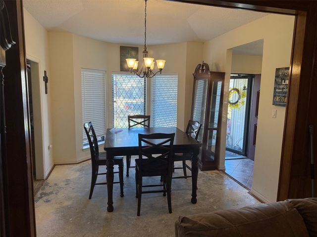 1306 Cardigan Street, Garland, TX 75040